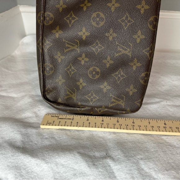 Louis Vuitton trousse toillete pouch 28 - Picture 12 of 13